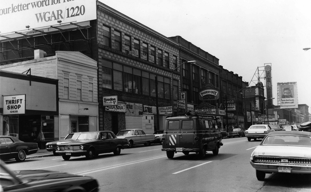 CH 3 Euclid-East 105th Area, 1970 CREDIT Cleveland Public Library Photograph Collection